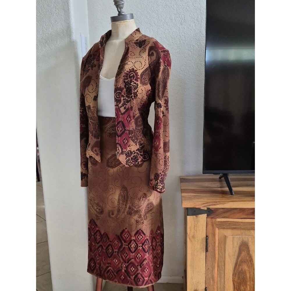 Requirements Zipper Up Long Sleeve Top & Midi Skirt Set, Suede Apperance